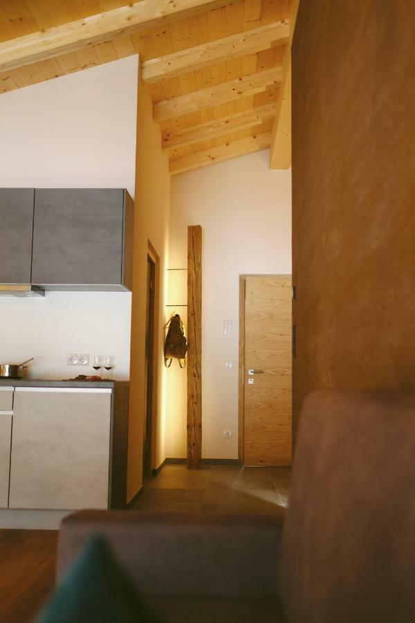 Unterlutaschg-Chalet Appartement Am Hof Slingia Exterior photo